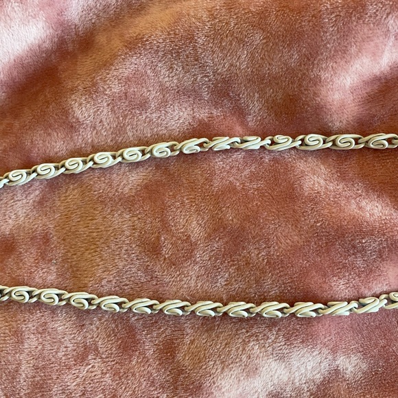 Vintage Whiting & Davis 1950-60s White Enamel Metal Mesh Bag – metal Chain. - Picture 6 of 6